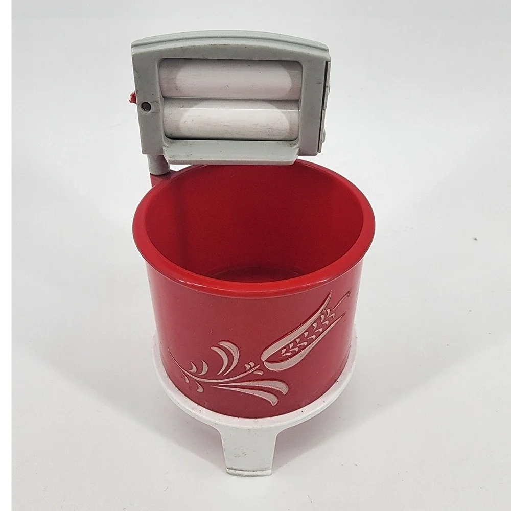 Vintage Red Plastic Wringer Washer Salt Pepper Shakers Toothpick Holder USA Made
